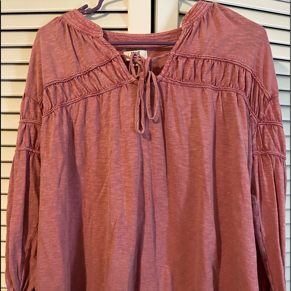 Long sleeve shirt